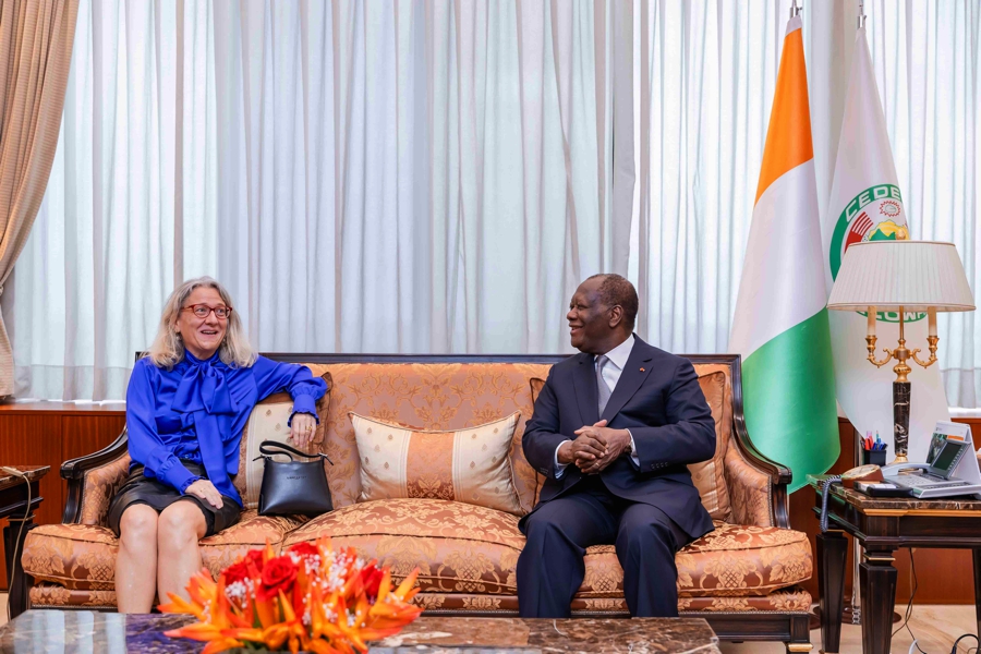 SEMme Anne Lugon-Moulin, ambassadeur de Suisse en Côte d’Ivoire, fait ses adieux à Alassane Ouattara